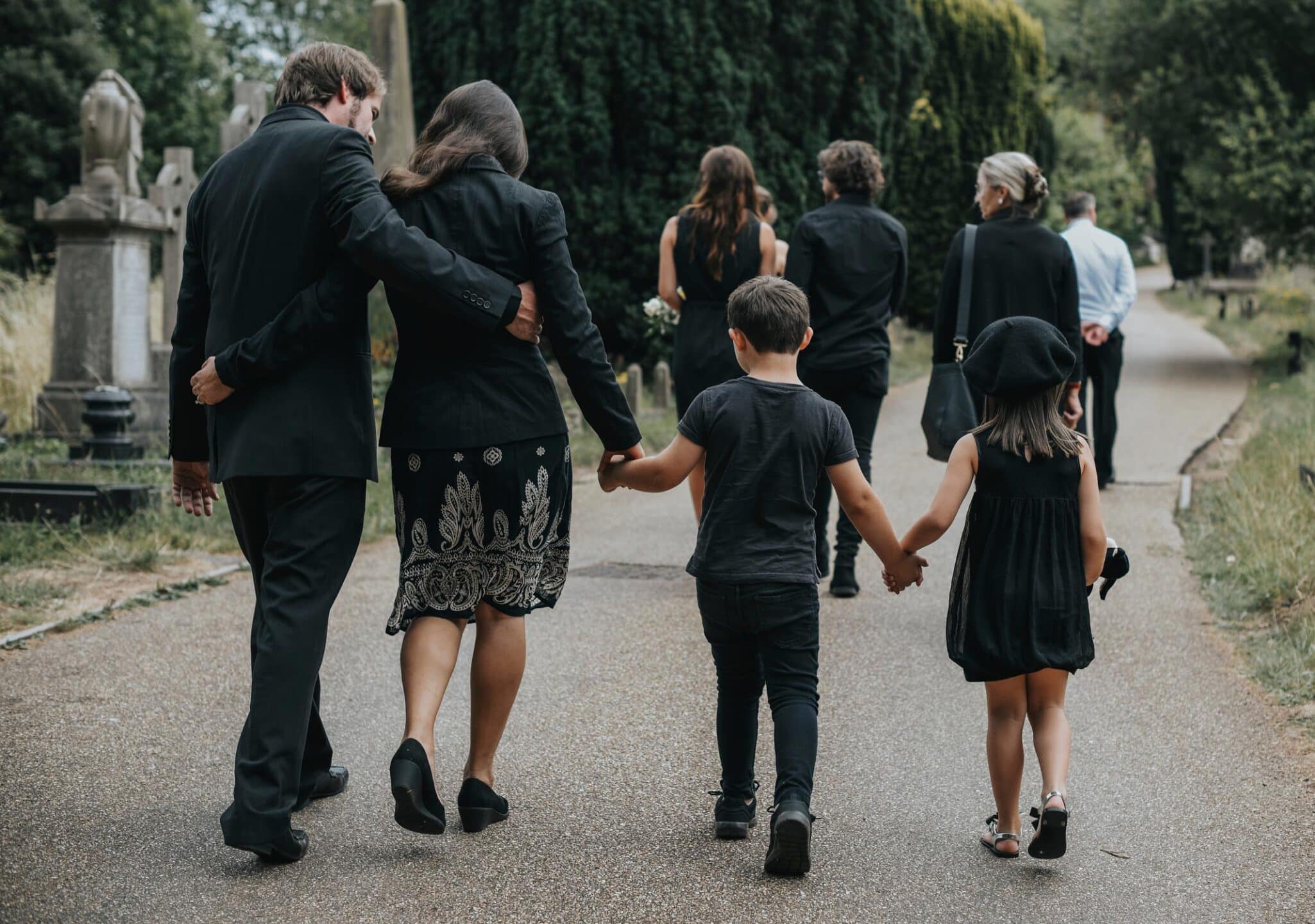 Funeral Directors Young NSW: Supporting Children & Teens in Grief